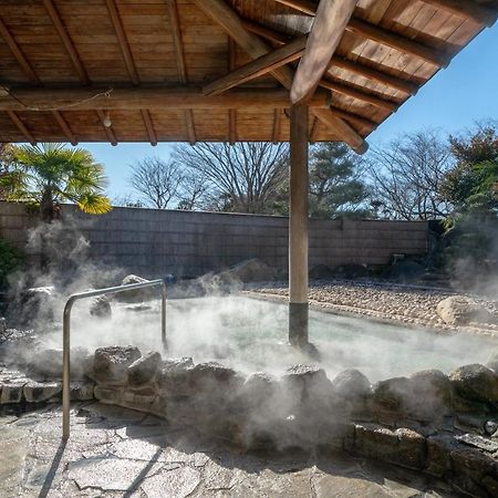 Kitsuregawa Country Club & Bihada Onsen Hotel Kitsuregawa Sakuyama Exterior photo