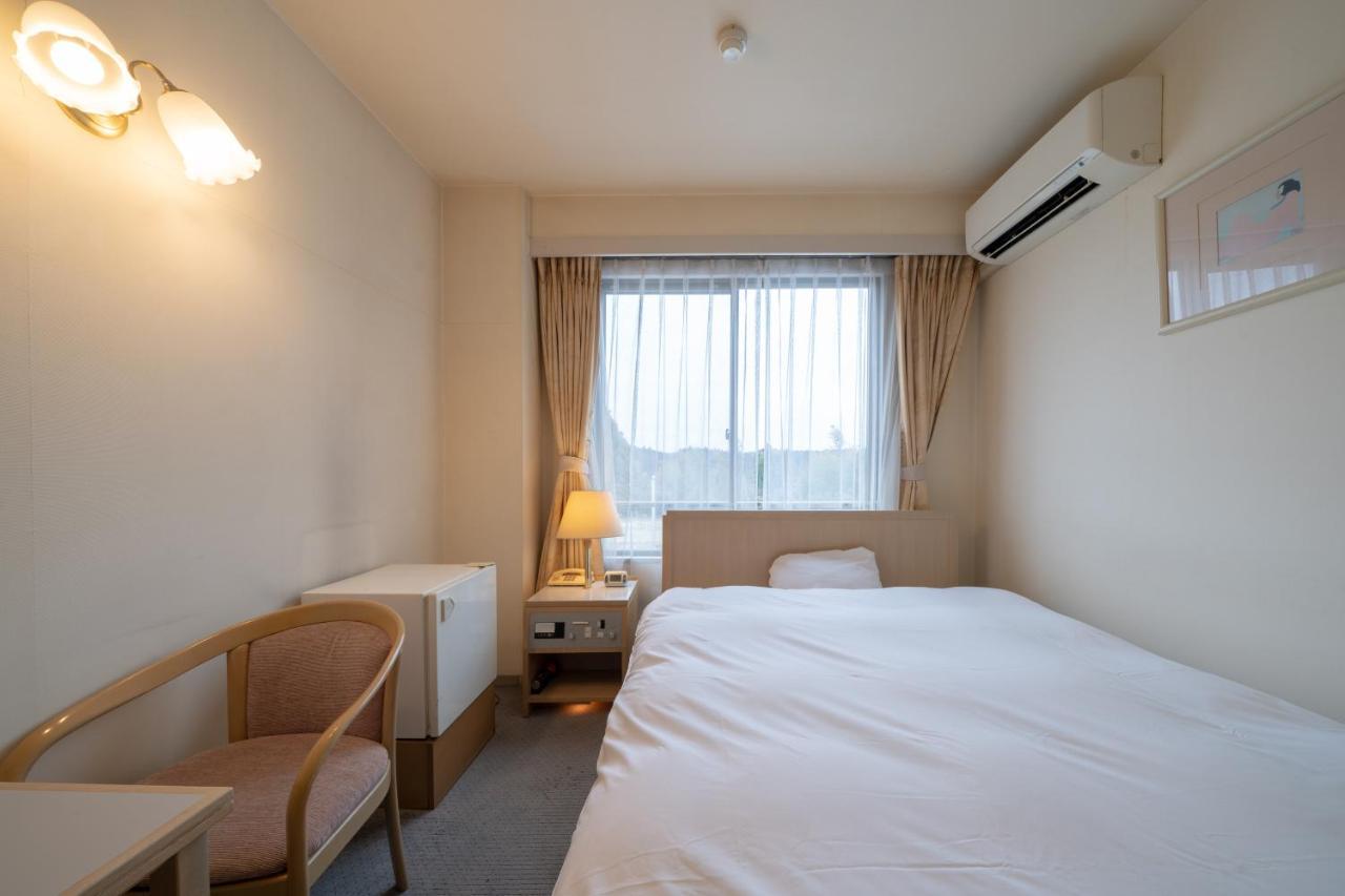Kitsuregawa Country Club & Bihada Onsen Hotel Kitsuregawa Sakuyama Exterior photo