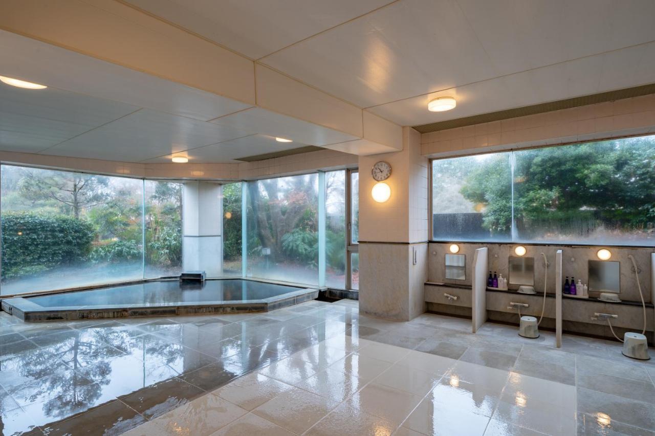 Kitsuregawa Country Club & Bihada Onsen Hotel Kitsuregawa Sakuyama Exterior photo